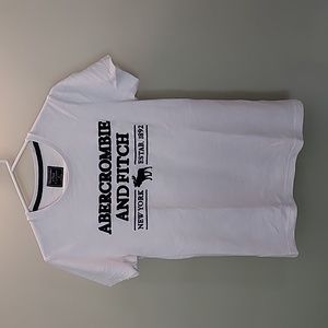 Abercrombie t-shirt